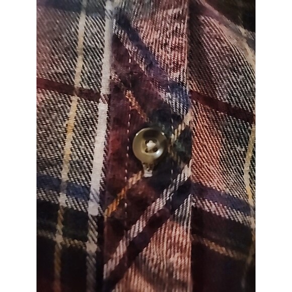 Threads+ Supply Red Flannel Longsleeve Camping Hiking Outdoors Button Down Top S - Picture 4 of 4